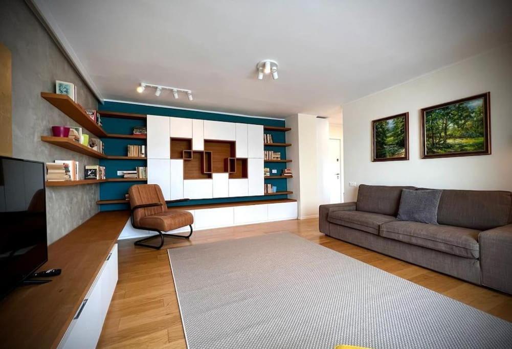 Bright And Modern Home Temeşvar Dış mekan fotoğraf